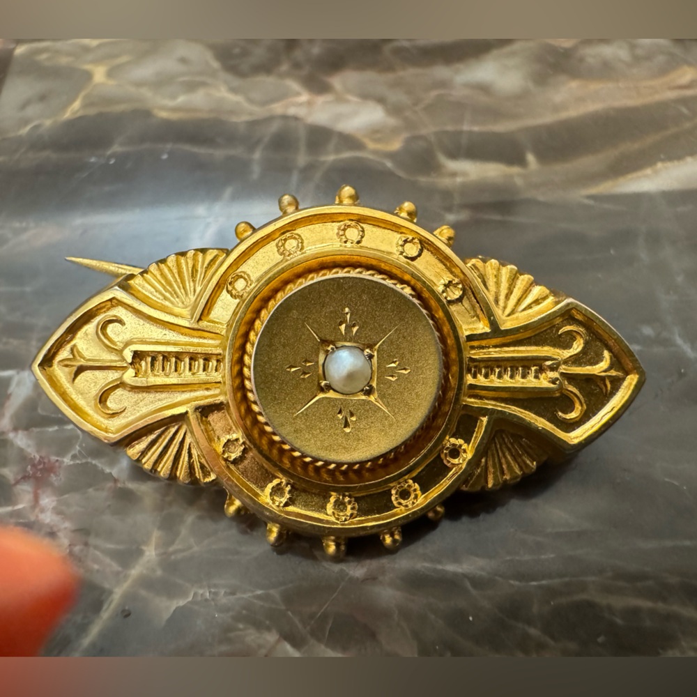 Antique Gold mourning Brooch with Star Detail and seed pearl Etruscan Victorian - Picture 9 of 12